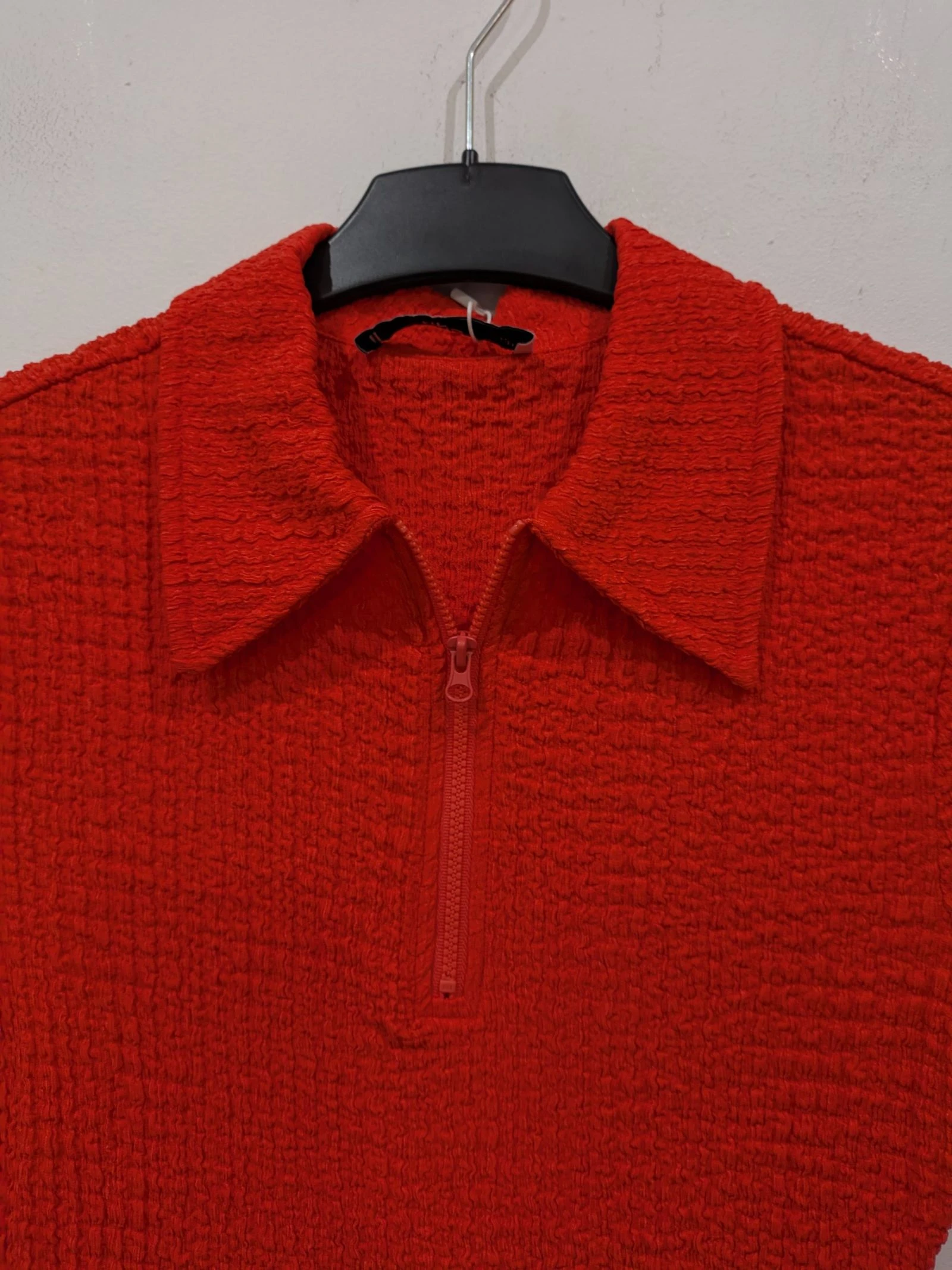 Red textured knit mini dress with polo neck and zipper - Y2K style size M by Mango – photo 7